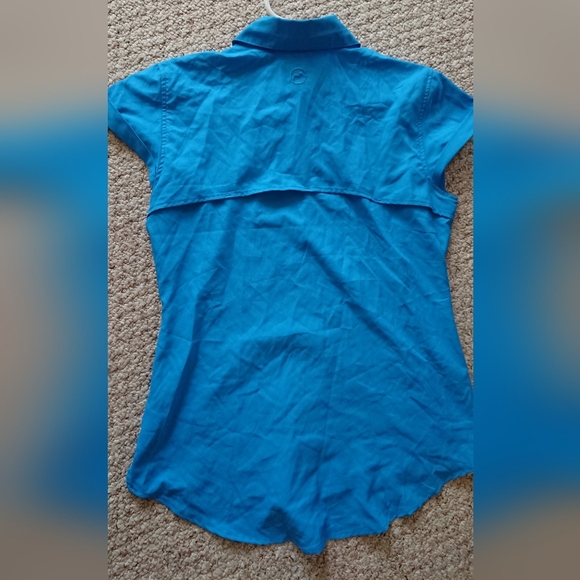 Magellan Outdoors Overcast Fishing Button-Down Shirt in blue size S - Picture 2 of 14